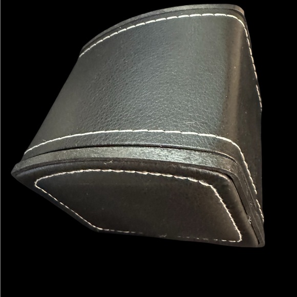 Raymond Weil Rectangular Tango Watch 18k Gold Plated Barely Used - Picture 6 of 7